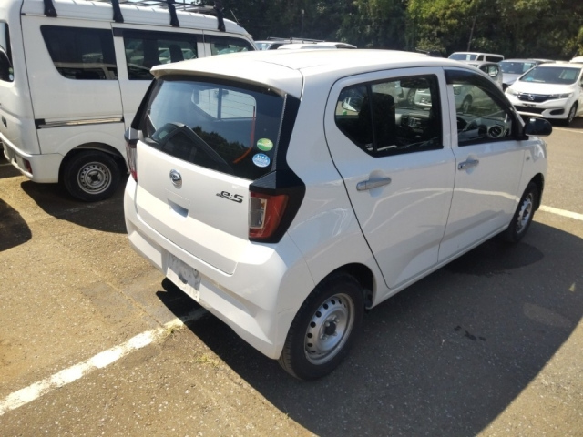 DAIHATSU MIRA E S 2020