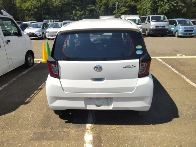 DAIHATSU MIRA E S 2020