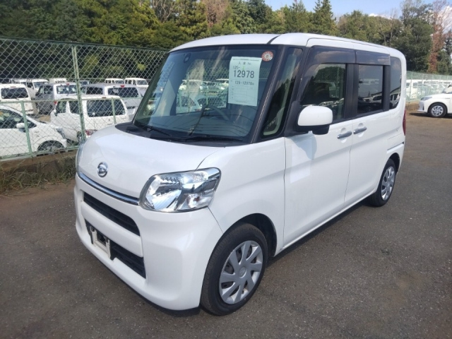 DAIHATSU TANTO 2016