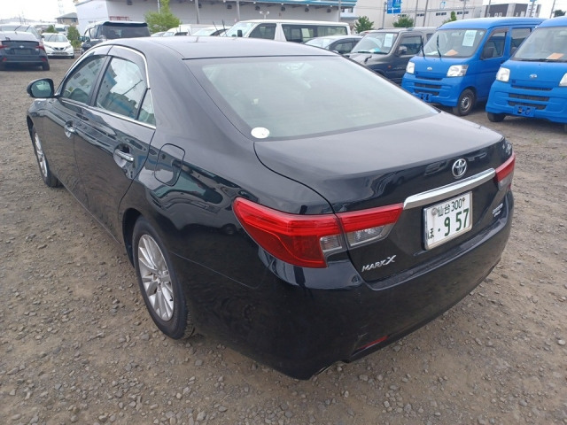 TOYOTA MARK X 2015
