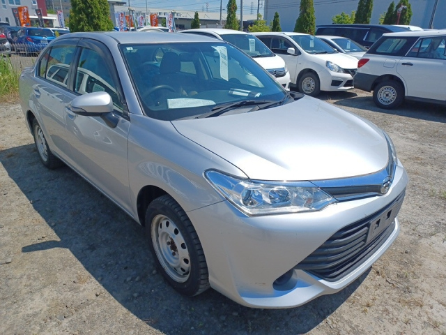 TOYOTA COROLLA AXIO 2016