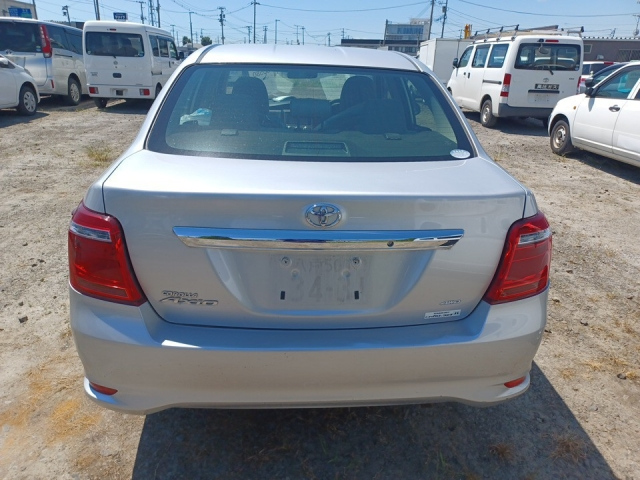 TOYOTA COROLLA AXIO 2016