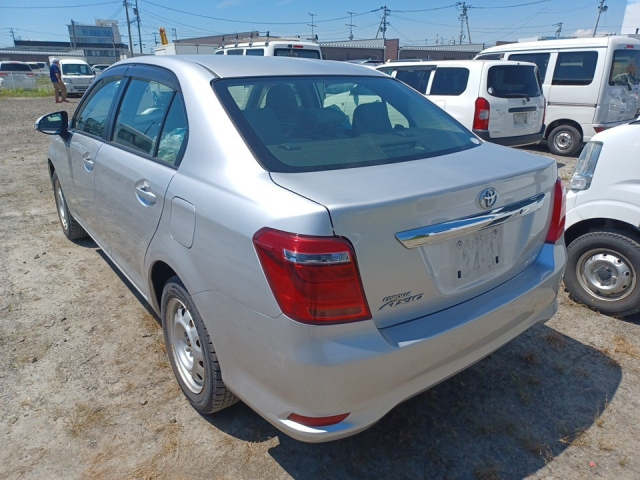 TOYOTA COROLLA AXIO 2016