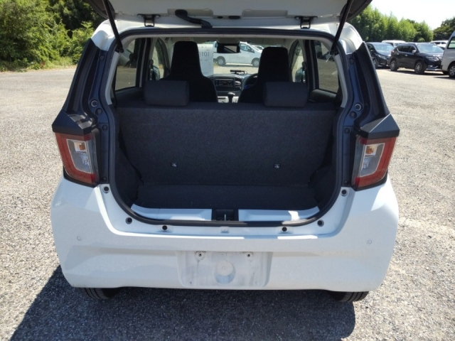 DAIHATSU MIRA E S 2020