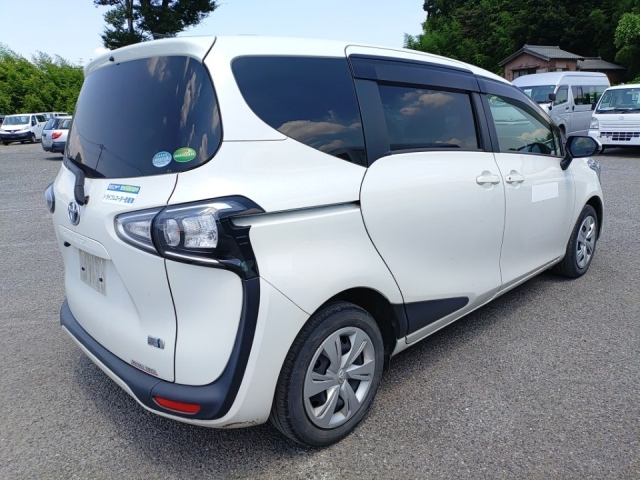 TOYOTA SIENTA 2020