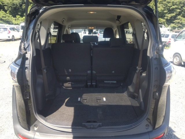 TOYOTA SIENTA 2018