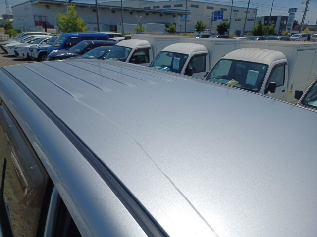 MITSUBISHI PAJERO 2012