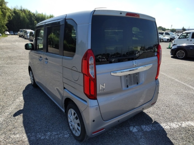 HONDA N BOX 2020