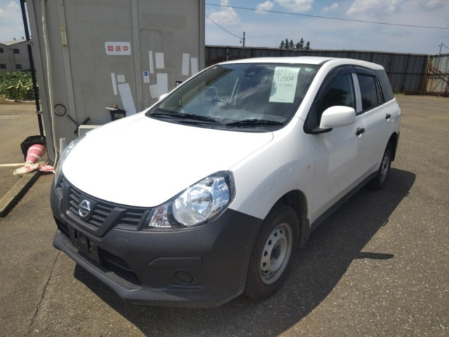 NISSAN AD 2021