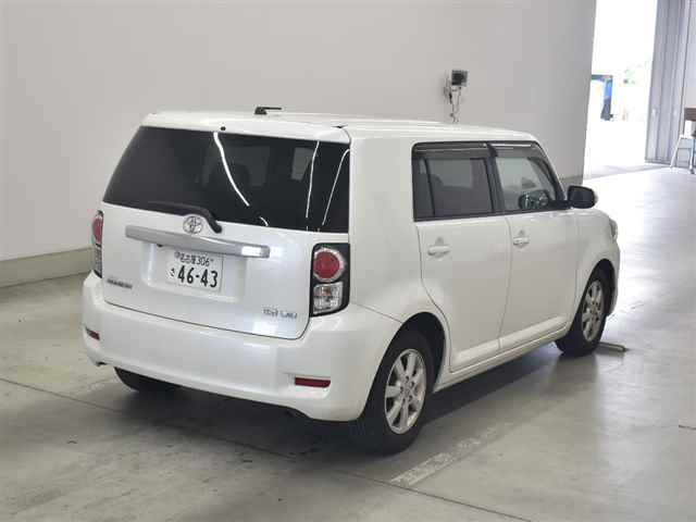 TOYOTA COROLLA RUMION 2010