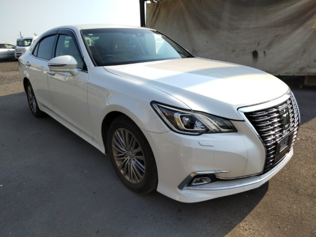 TOYOTA CROWN 2017