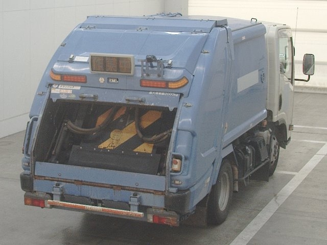 ISUZU ELF 2011