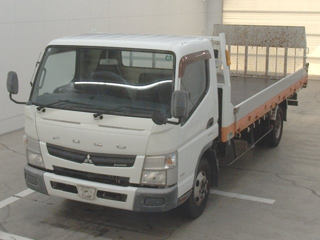 MITSUBISHI CANTER 2011