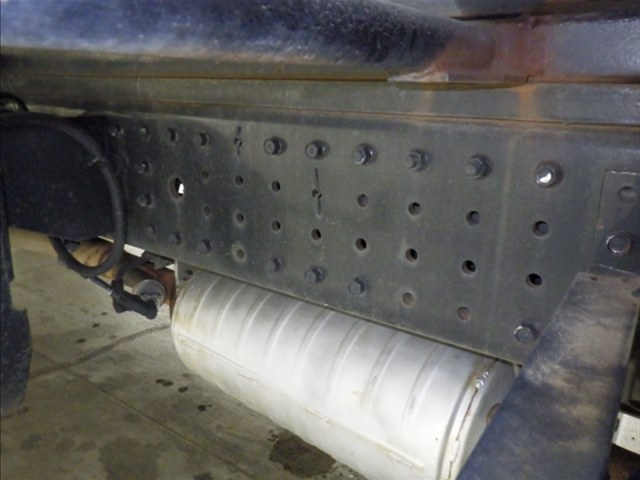 MITSUBISHI CANTER 2011