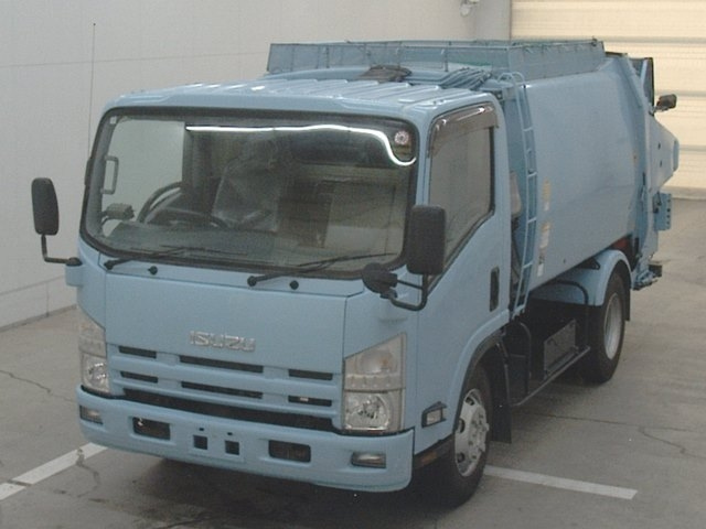 ISUZU ELF 2011