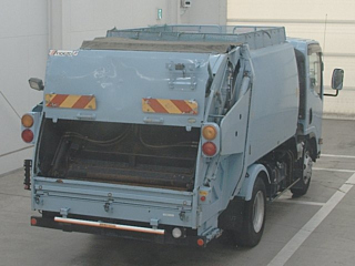 ISUZU ELF 2011