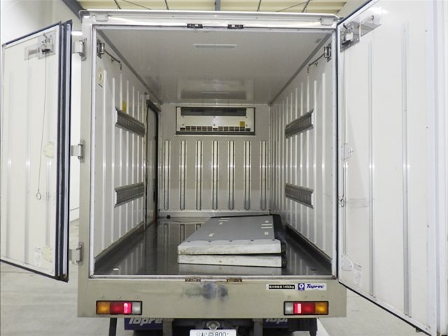 MITSUBISHI CANTER 2020