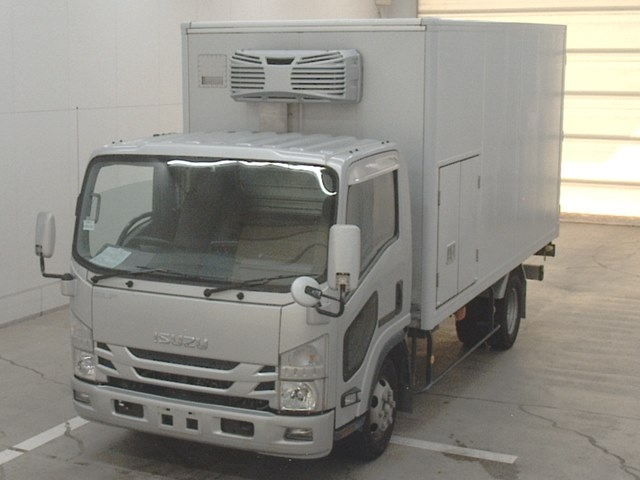 ISUZU ELF 2015