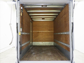 ISUZU ELF 2012