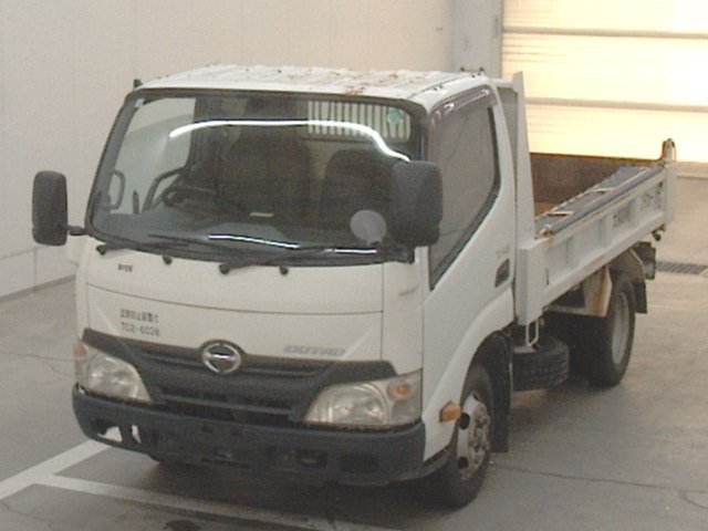 HINO DUTRO 2012