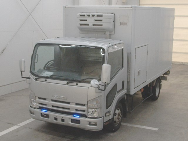 ISUZU ELF 2013