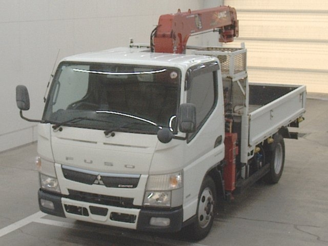 MITSUBISHI CANTER 2019