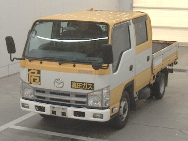 MAZDA TITAN 2010