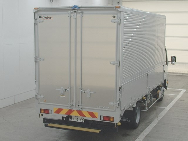 HINO DUTRO 2024