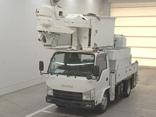 ISUZU ELF 2011