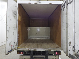 ISUZU ELF 2013