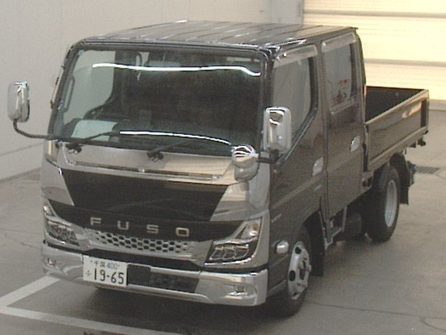 MITSUBISHI CANTER 2022