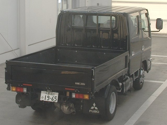 MITSUBISHI CANTER 2022