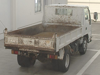 ISUZU ELF 2011
