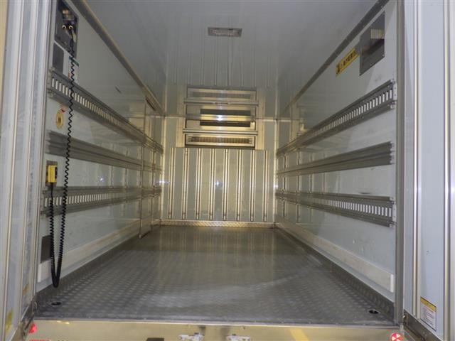HINO DUTRO 2021