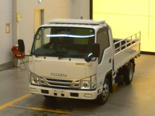 ISUZU ELF 2023