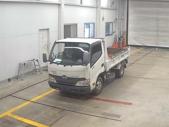 HINO DUTRO 2013