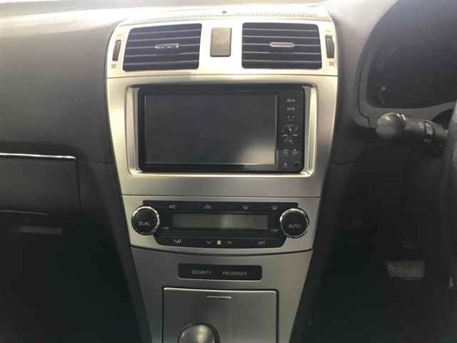 TOYOTA AVENSIS WAGON 2012