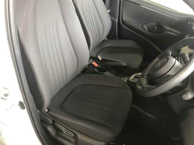 TOYOTA YARIS 2024