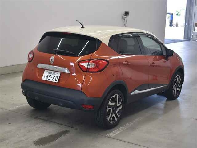 RENAULT CAPTUR 2016