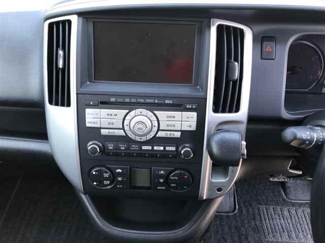 NISSAN SERENA 2009