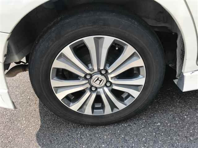 HONDA FREED 2012