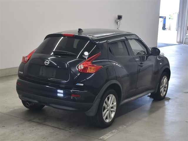 NISSAN JUKE 2013