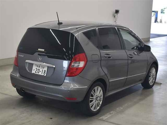 MERCEDES BENZ A CLASS 2009