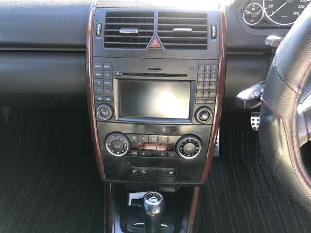 MERCEDES BENZ A CLASS 2009