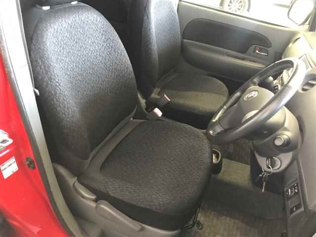 TOYOTA SIENTA 2013