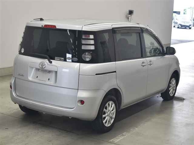 TOYOTA SIENTA 2008
