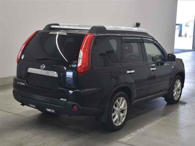 NISSAN X-TRAIL 2012