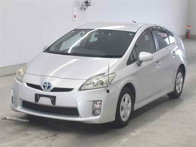 TOYOTA PRIUS 2011