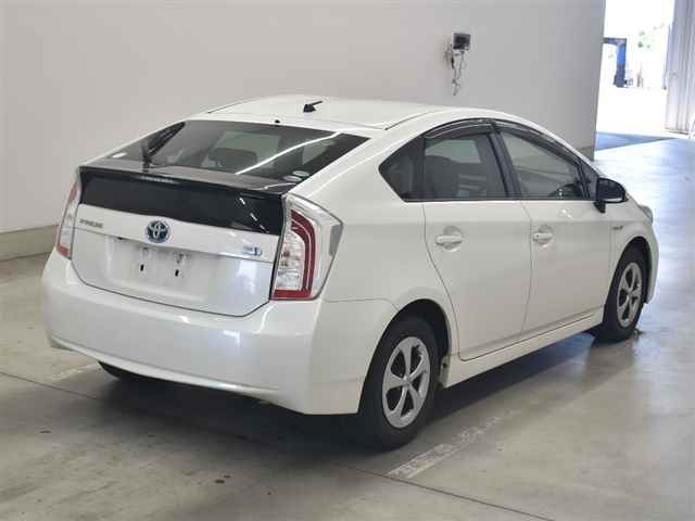 TOYOTA PRIUS 2014