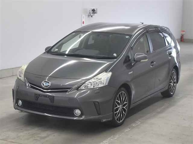 DAIHATSU MEBIUS 2013